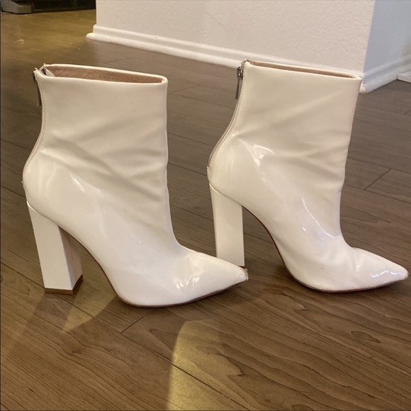 Revolve: RAYE Parker Boot - Picture 8 of 9